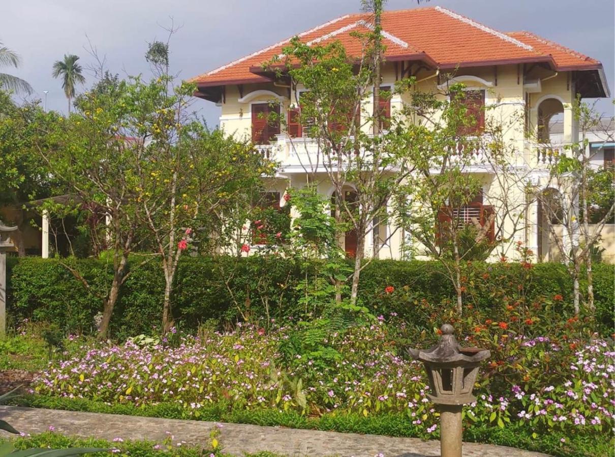 Ciel Homestay Хюэ Экстерьер фото